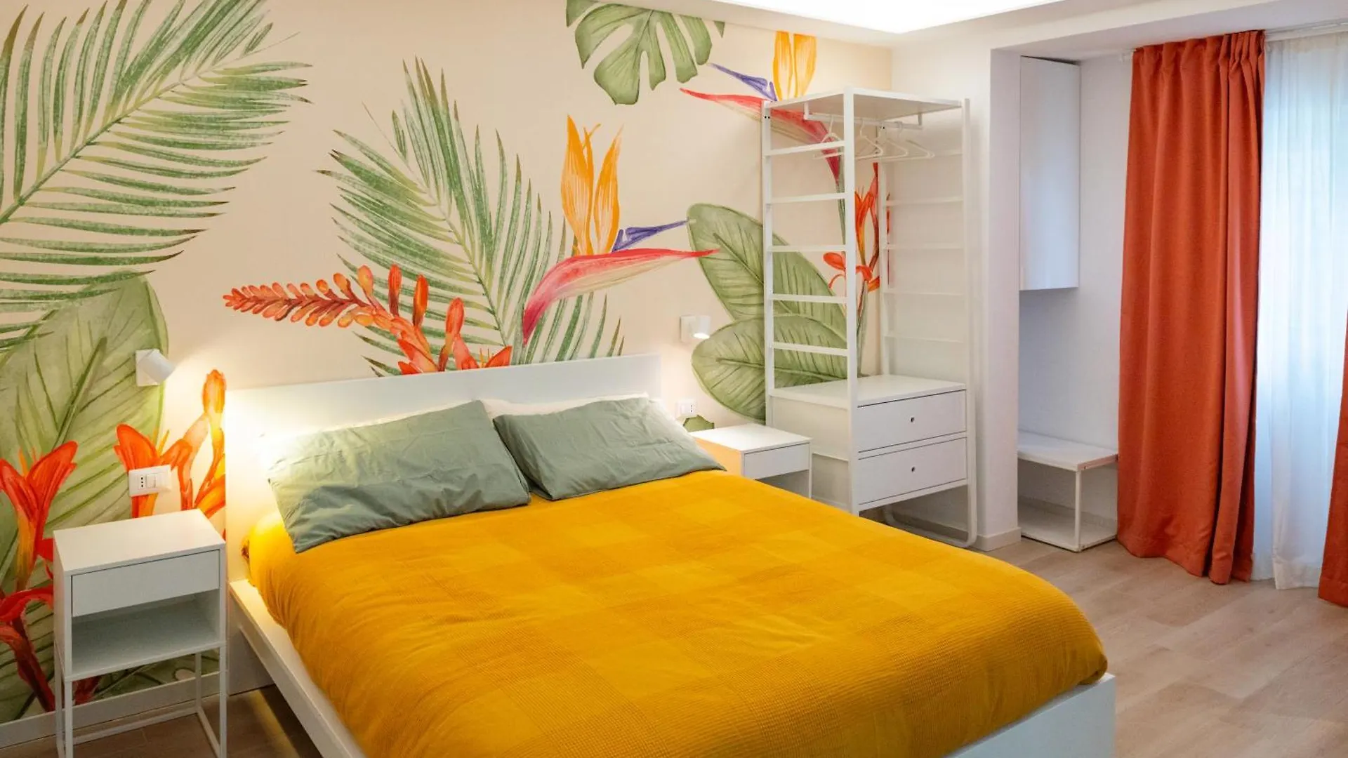 Guest house Eqm Roma Hotel