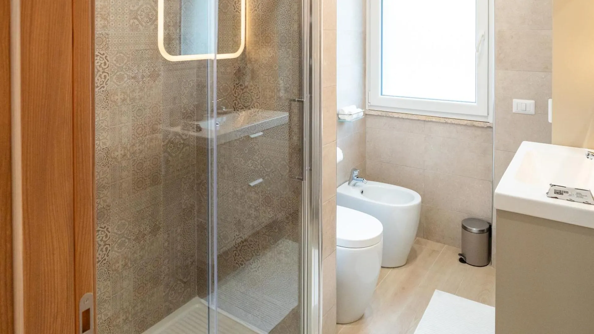 Guest house Eqm Roma Hotel Italy